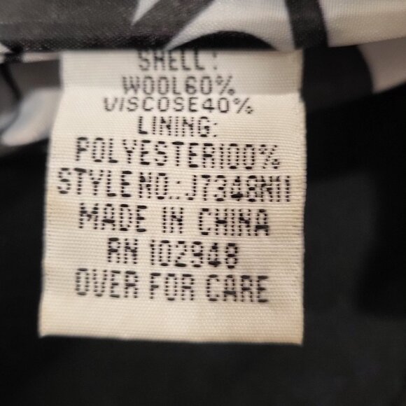 Tulle Black Walker Coat, Size Small, 60% Wool, 40% Viscose Dry Clean - Picture 2 of 15